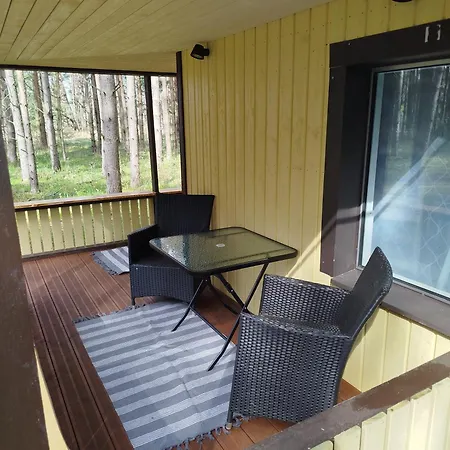 Reinholdi Metsamaja Semesterbostad